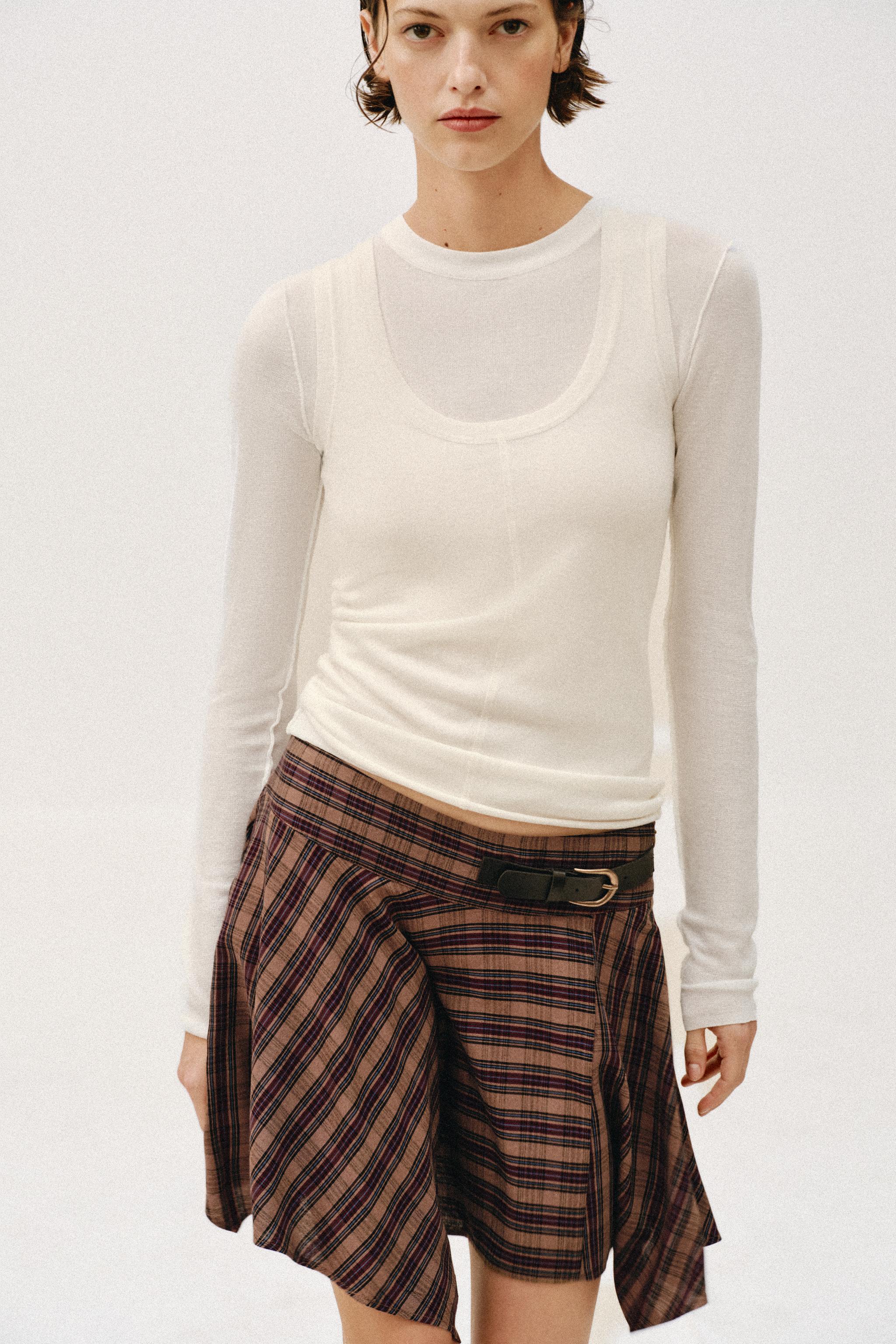 PLAID MINI SKIRT WITH BUCKLE